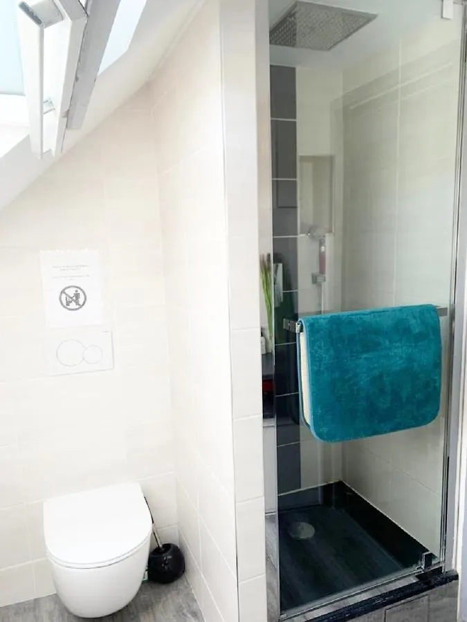 Daire Logement Entier Saint Malo Vue Mer, Proche Ferry, Commerces Et Plage Solidor 50 M