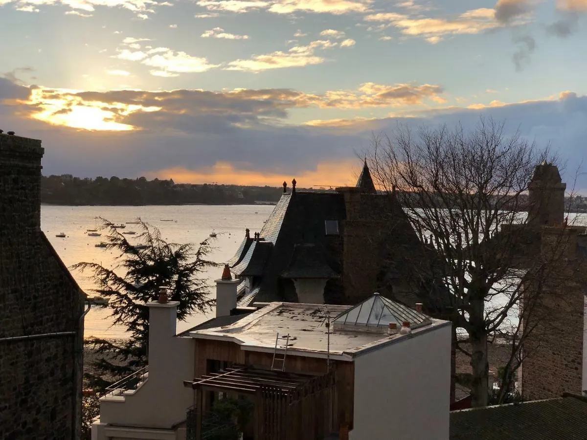 Logement Entier Saint Malo Vue Mer, Proche Ferry, Commerces Et Plage Solidor 50 M França