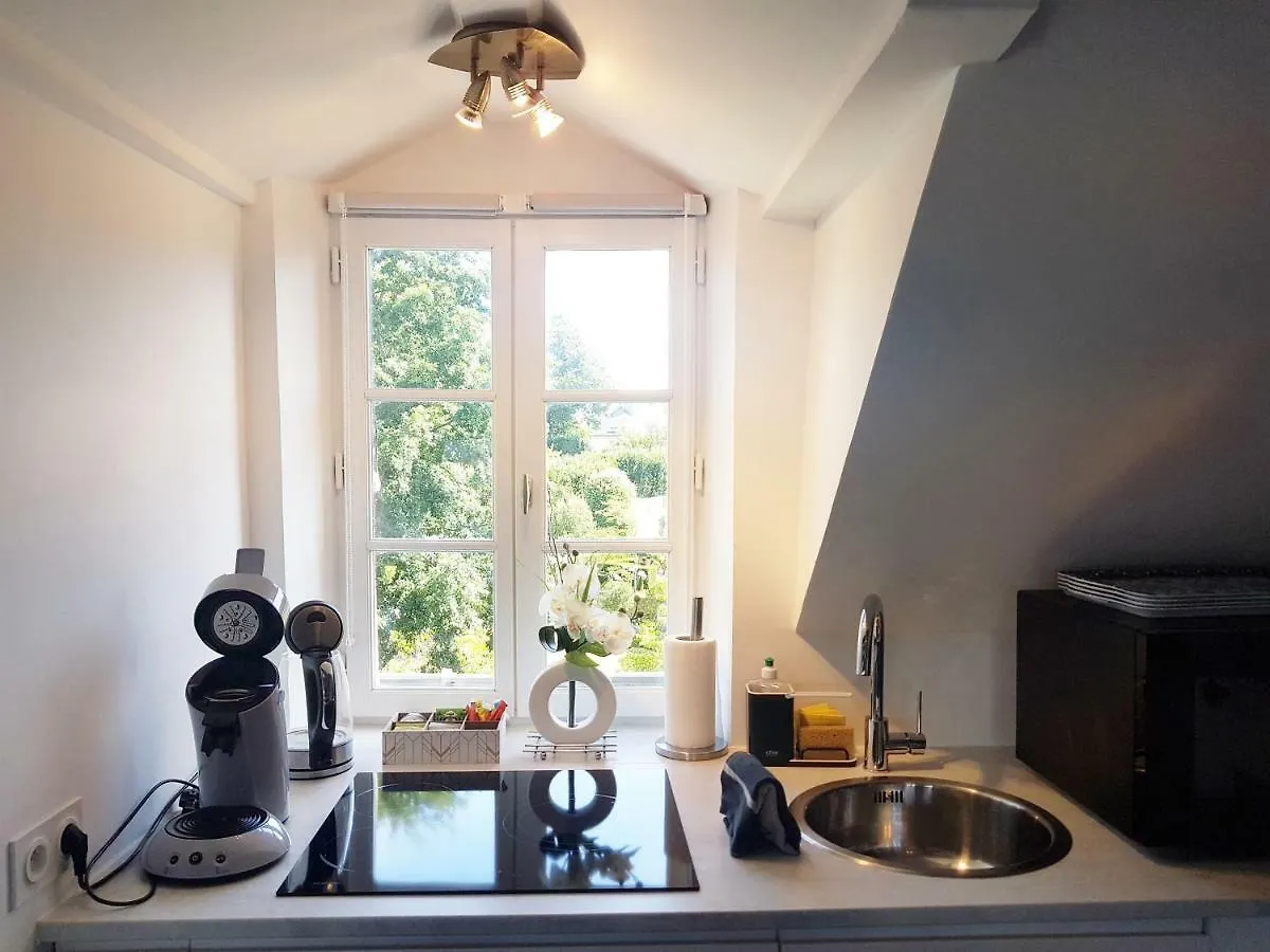 Logement Entier Saint Malo Vue Mer, Proche Ferry, Commerces Et Plage Solidor 50 M 0*, Saint-Malo